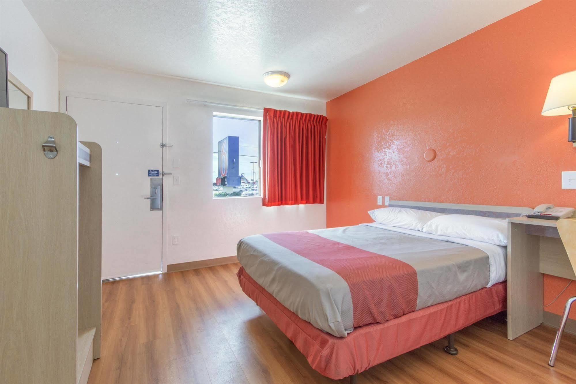 Motel 6-Phoenix, Az - North Bell Road 외부 사진
