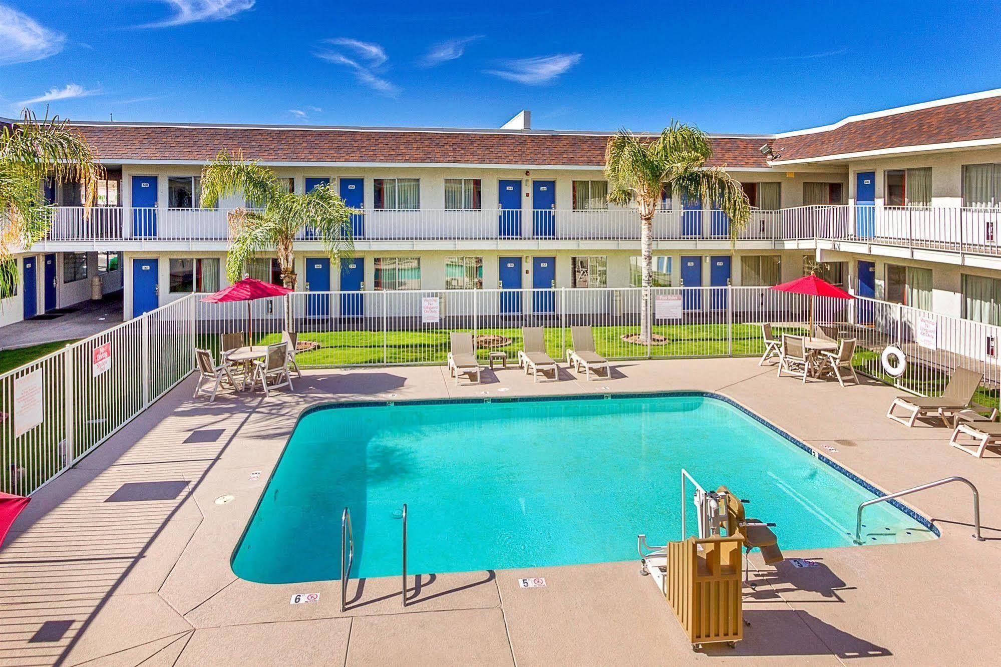 Motel 6-Phoenix, Az - North Bell Road 외부 사진