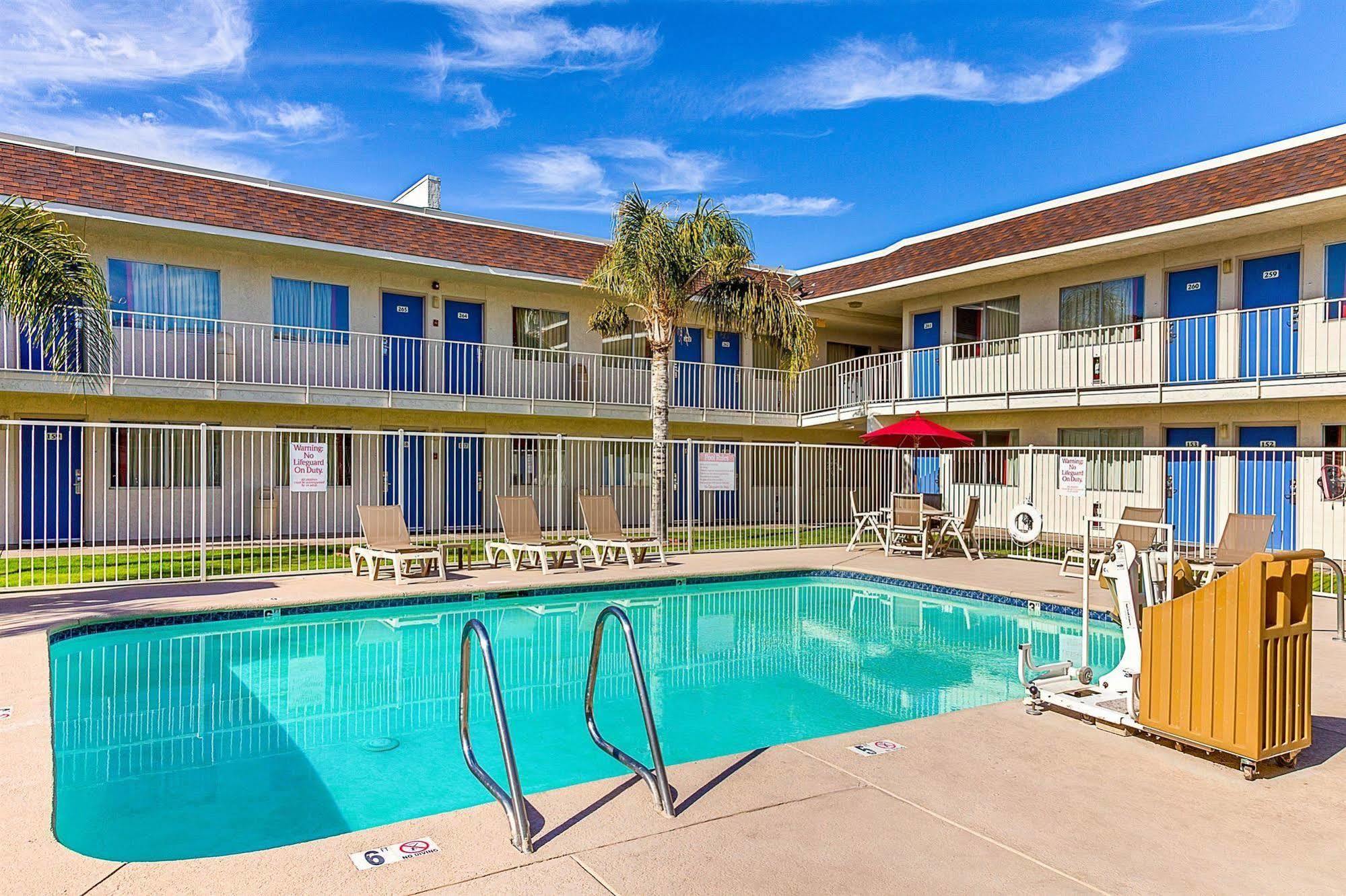 Motel 6-Phoenix, Az - North Bell Road 외부 사진