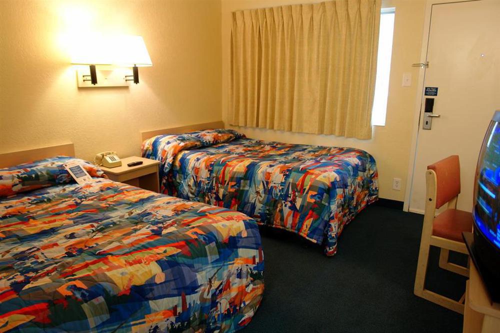 Motel 6-Phoenix, Az - North Bell Road 객실 사진